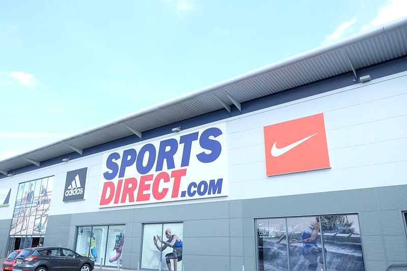 Menace de grève chez Sports Direct : « La direction nous a menti ! »